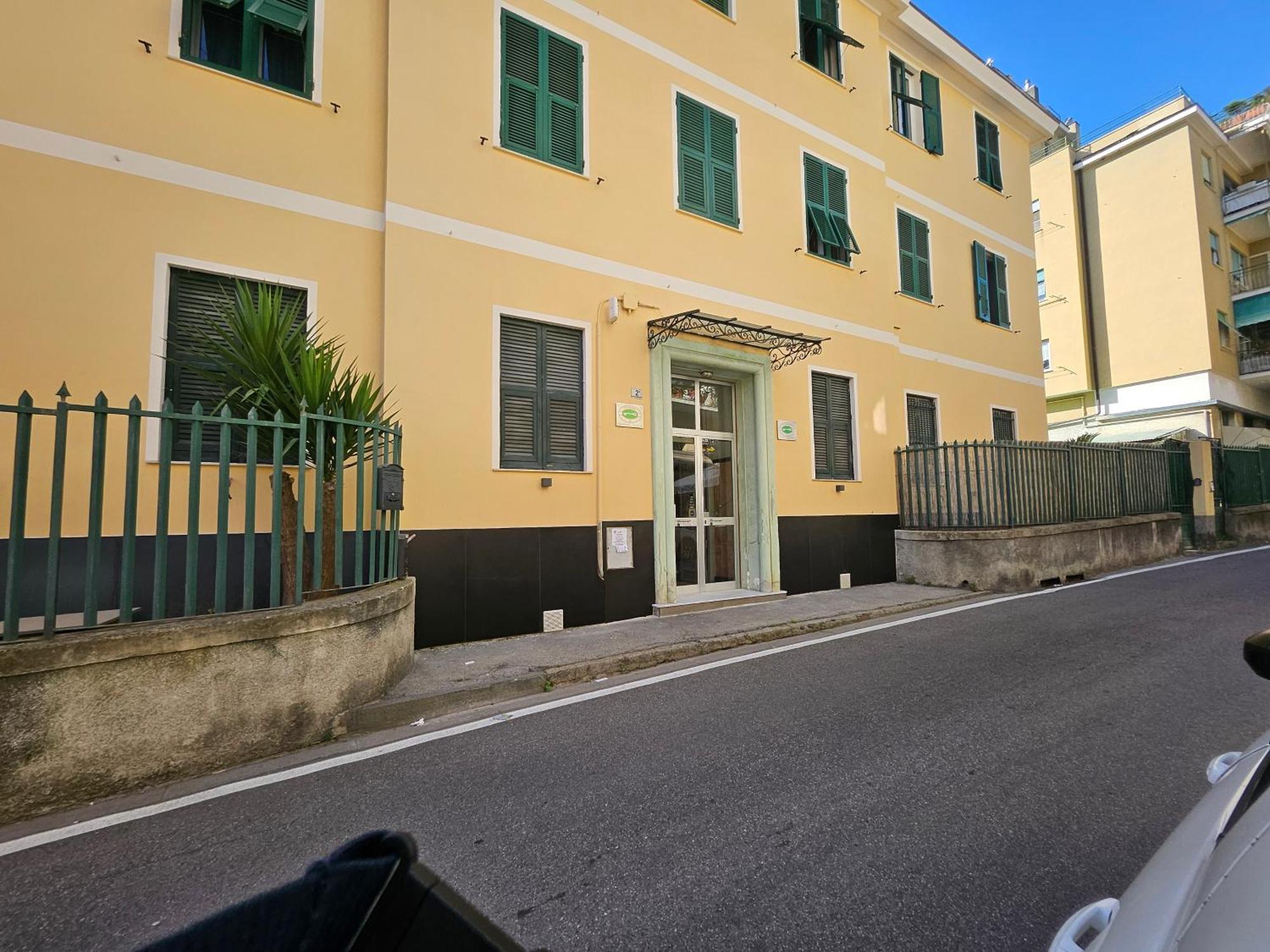 House Leomar Di Sara Hotel Genoa Exterior photo